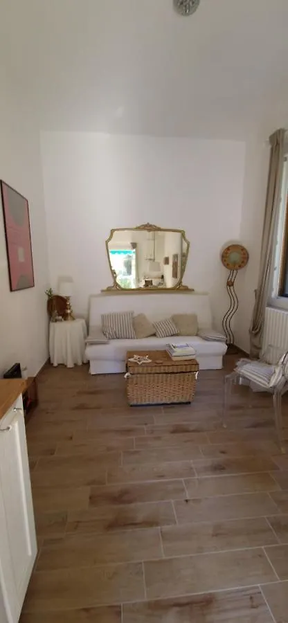 Holiday home Minimal Chic House Fast Wi-Fi, Private Garden & Free Parking Villa Bologna