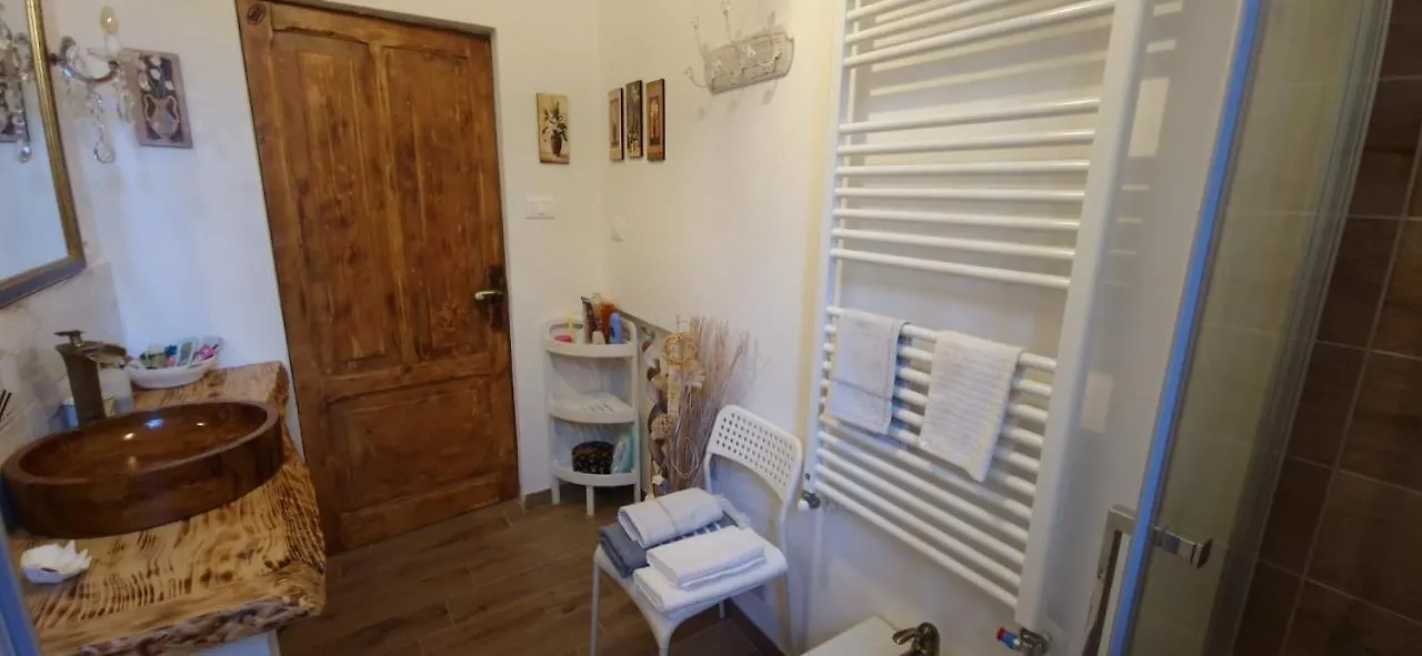 Minimal Chic House, Garden, Parking Near City Center Italy
